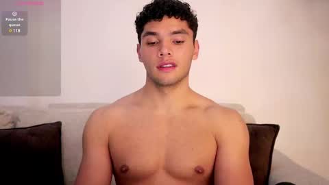 Just Thiago  online show from February 17, 2025, 12:10 am