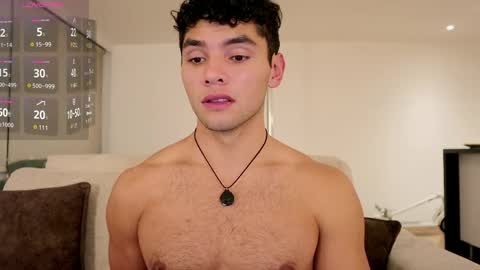 Snapshot of thiago_l chatting on May 1, 2026, 3:00 am Just Thiago online show from May 1, 2026, 3:00 am