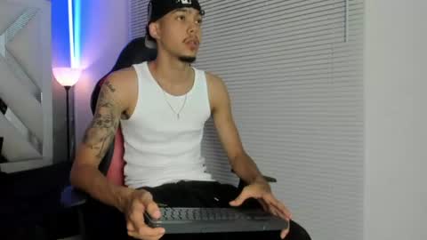 Snapshot of thiago_preston chatting on June 28, 2026, 5:41 pm Thiago online show from June 28, 2026, 5:41 pm