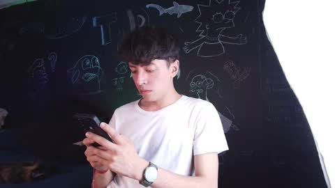 Snapshot of thiago_rockwell chatting on March 6, 2026, 11:01 pm Thiago online show from March 6, 2026, 11:01 pm