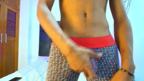 Snapshot of thiago_vegaa chatting on October 30, 2025, 11:22 am online show from October 30, 2025, 11:22 am