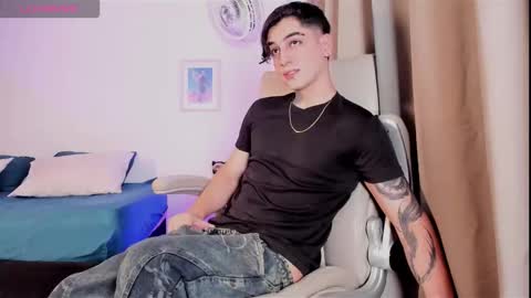 Thiago Winteer online show from March 29, 2026, 2:22 am