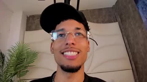 ThiagoFerreti online show from October 14, 2025, 3:29 am