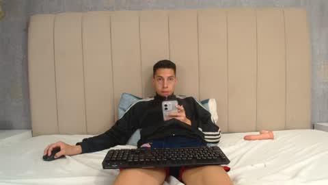 Thiago   online show from June 11, 2026, 2:53 am