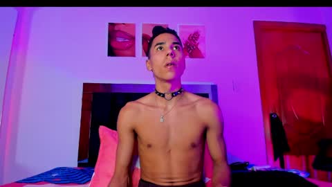 thiagosexy005 online show from June 2, 2026, 12:34 am