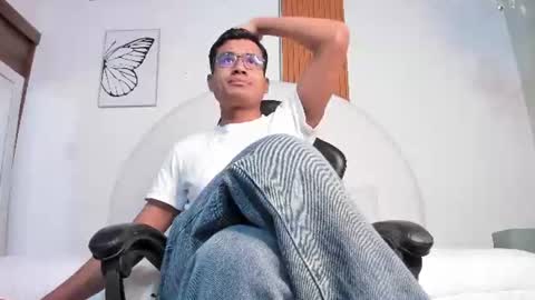thiagovega_ online show from July 1, 2026, 3:30 am