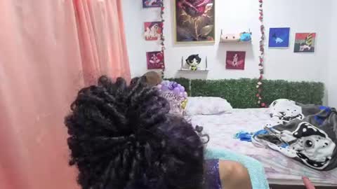 thiana_horny online show from July 20, 2026, 7:38 pm