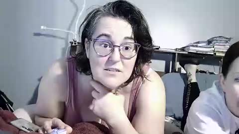 thicc_n_sexy online show from March 15, 2026, 7:20 pm