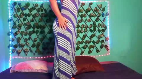 Thicc Queen The Rascal online show from September 20, 2025, 3:18 am