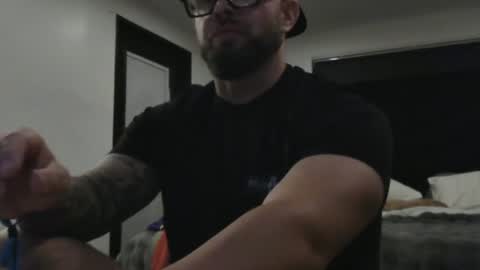 Snapshot of thiccbull12 chatting on June 25, 2026, 9:25 am thiccbull12 online show from June 25, 2026, 9:25 am