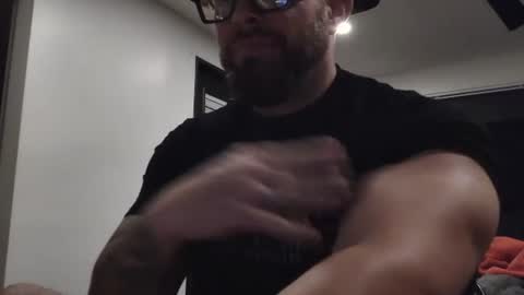 Snapshot of thiccbull12 chatting on July 27, 2026, 5:47 am thiccbull12 online show from July 27, 2026, 5:47 am