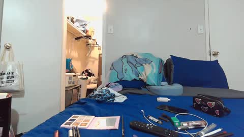 Snapshot of thiccxe chatting on January 12, 2025, 6:17 am GinWitDaJuice online show from January 12, 2025, 6:17 am