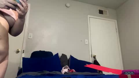 Snapshot of thiccxe chatting on January 29, 2025, 5:19 am GinWitDaJuice online show from January 29, 2025, 5:19 am