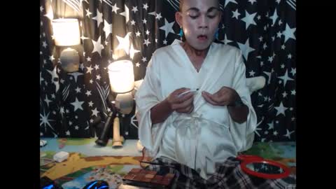 Snapshot of thick_bigcock13 chatting on December 18, 2024, 11:13 am gil online show from December 18, 2024, 11:13 am