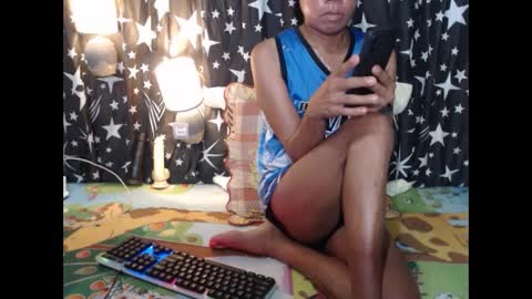 Snapshot of thick_bigcock13 chatting on December 24, 2024, 3:38 am gil online show from December 24, 2024, 3:38 am