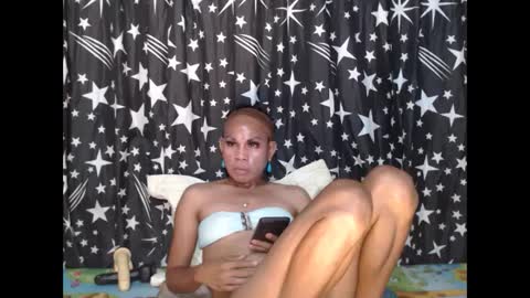 Snapshot of thick_bigcock13 chatting on December 31, 2024, 7:40 pm gil online show from December 31, 2024, 7:40 pm