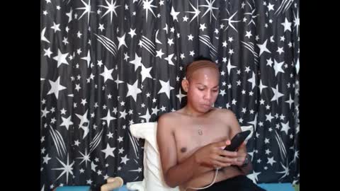 Snapshot of thick_bigcock13 chatting on February 13, 2025, 5:26 am gil online show from February 13, 2025, 5:26 am