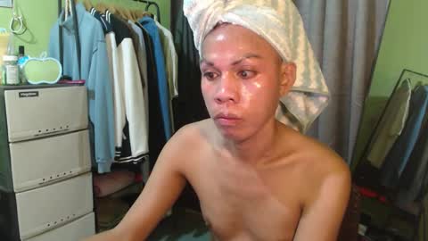 Snapshot of thick_bigcock13 chatting on October 14, 2025, 10:32 pm gil online show from October 14, 2025, 10:32 pm