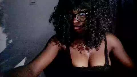 Snapshot of thick_ebonie chatting on October 9, 2025, 9:18 am Jenny online show from October 9, 2025, 9:18 am