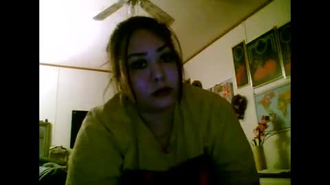 Snapshot of thickassazn93 chatting on December 13, 2024, 2:32 am thickassazn93 online show from December 13, 2024, 2:32 am