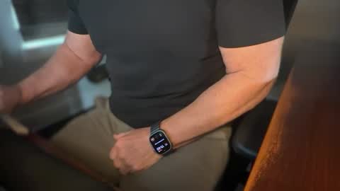 thickcock_9 online show from November 18, 2025, 5:39 pm