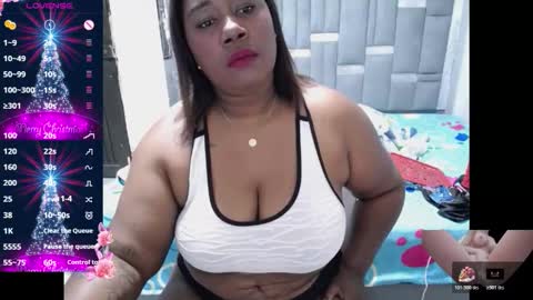 Snapshot of thickebonymilf chatting on December 21, 2025, 6:20 am XIOMARA online show from December 21, 2025, 6:20 am