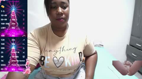 Snapshot of thickebonymilf chatting on January 14, 2026, 3:56 am XIOMARA online show from January 14, 2026, 3:56 am