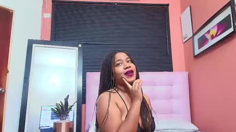 thickeebonyy online show from January 7, 2025, 7:28 pm