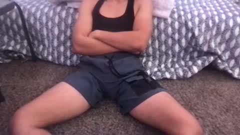 Snapshot of thickjunknhunk chatting on December 18, 2024, 10:24 pm ThickJunknHunk online show from December 18, 2024, 10:24 pm