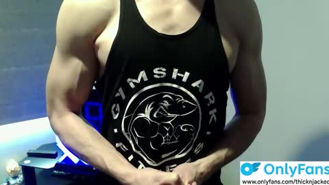 Thick AND Jacked online show from September 18, 2025, 8:22 pm