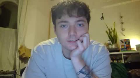 Snapshot of thickplantguy chatting on November 3, 2025, 6:42 pm thickplantguy online show from November 3, 2025, 6:42 pm