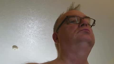 thickwhiteload online show from April 7, 2026, 1:11 pm