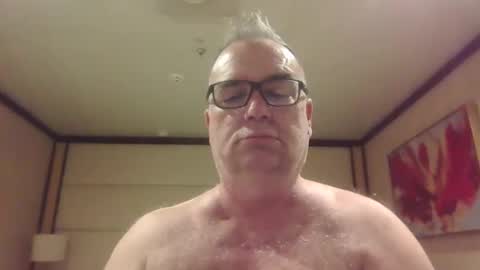 thickwhiteload online show from June 2, 2026, 7:10 am