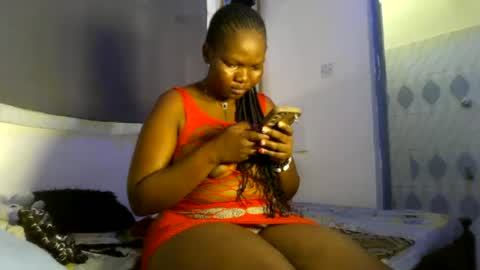 Snapshot of thickyass12 chatting on June 29, 2026, 8:42 am thickyass12 online show from June 29, 2026, 8:42 am