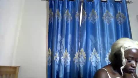Snapshot of thickyass12 chatting on July 9, 2026, 12:09 pm thickyass12 online show from July 9, 2026, 12:09 pm