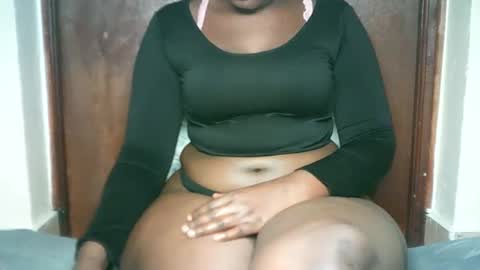 Snapshot of thickybabe_05 chatting on January 19, 2025, 6:43 pm thickybabe_05 online show from January 19, 2025, 6:43 pm