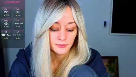 Snapshot of thief_of_hearts_ chatting on October 27, 2025, 8:46 pm thief_of_hearts_ online show from October 27, 2025, 8:46 pm