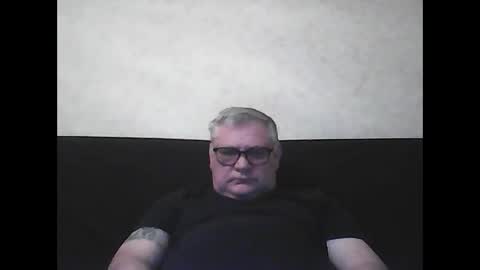 Snapshot of thierrysymp chatting on December 4, 2024, 5:11 pm Thierrysymp online show from December 4, 2024, 5:11 pm