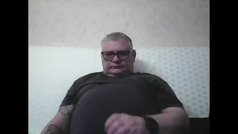 Snapshot of thierrysymp chatting on February 15, 2025, 6:12 pm Thierrysymp online show from February 15, 2025, 6:12 pm