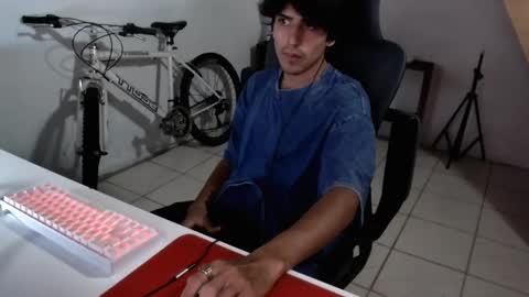 Snapshot of thieves_us chatting on September 24, 2025, 5:44 am thieves_us online show from September 24, 2025, 5:44 am