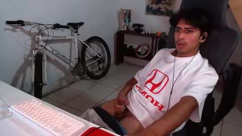 Snapshot of thieves_us chatting on October 18, 2025, 5:10 am thieves_us online show from October 18, 2025, 5:10 am