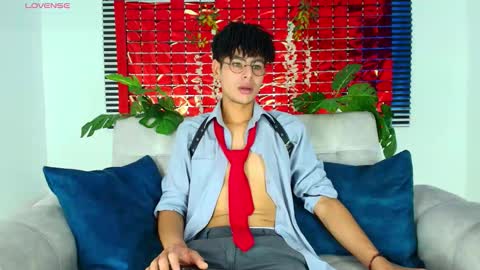 Snapshot of thiiagosaeenz chatting on February 19, 2026, 3:30 pm Thiago Saenzz online show from February 19, 2026, 3:30 pm