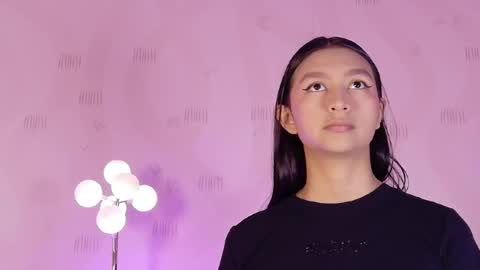 Snapshot of thin_eva chatting on March 23, 2026, 12:20 pm Eva online show from March 23, 2026, 12:20 pm