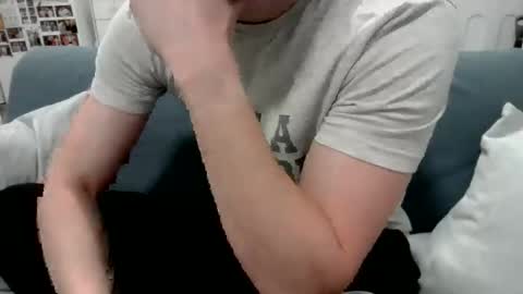 Thinboy2 online show from December 4, 2025, 6:38 pm