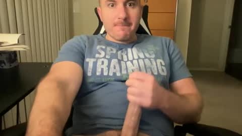 Snapshot of thisbigjewishdick chatting on March 3, 2025, 5:42 am This Big Jewish Dick online show from March 3, 2025, 5:42 am