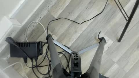 Snapshot of thom_ames chatting on June 9, 2026, 11:33 am Thom online show from June 9, 2026, 11:33 am
