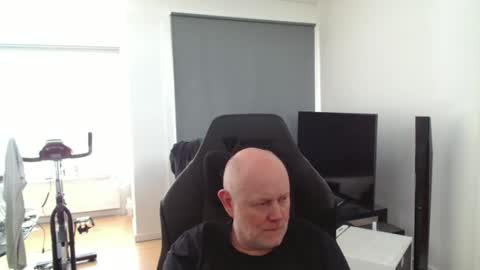 Snapshot of thomas315627 chatting on June 5, 2026, 1:39 pm thomas315627 online show from June 5, 2026, 1:39 pm