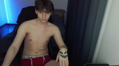 Snapshot of thomas617826 chatting on February 23, 2025, 10:42 pm Thomas Hill online show from February 23, 2025, 10:42 pm