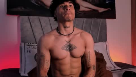 Thomas 3  JUST STAY AND BE MY LAST LOVE online show from November 8, 2025, 5:01 pm