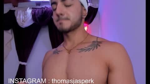 Snapshot of thomas_k7 chatting on October 22, 2025, 7:24 pm Thomas online show from October 22, 2025, 7:24 pm